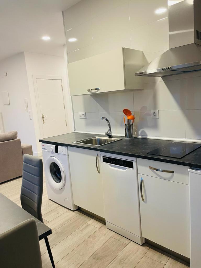Apartamentos Rurales La Plaza 2 Duruelo de la Sierra Eksteriør billede